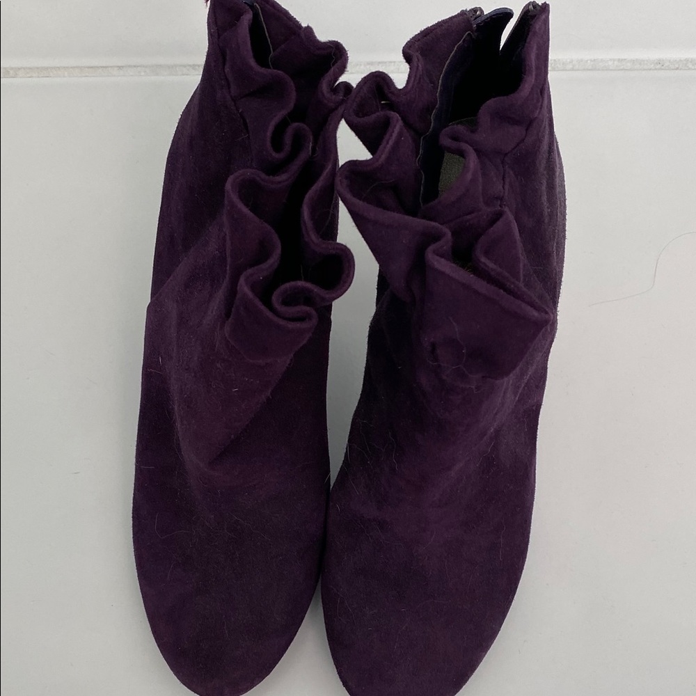 Me Too Purple Suede Booties 8.5